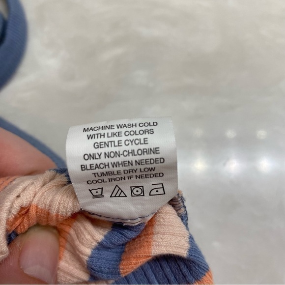 Stitch & Pine Spaghetti Strap Crop Top Small - Picture 7 of 9